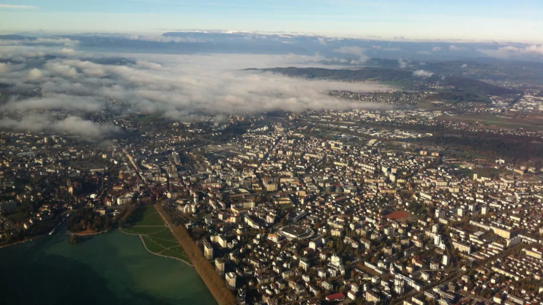 Annecy : des agents du service jeunesse et animation en grève