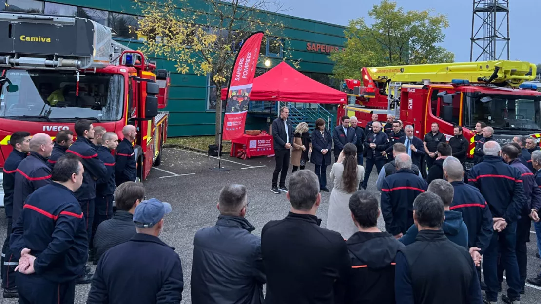 Bonneville : un nouveau bras élévateur aérien pour les pompiers de Haute-Savoie