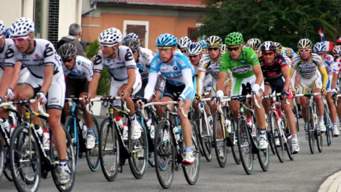 Cyclisme: le Tour de France fait étape en Savoie aujourd'hui et demain