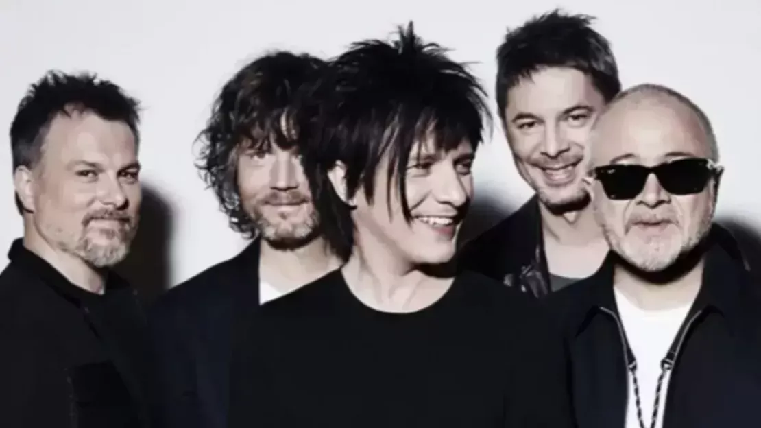 Indochine remet de nouvelles places en vente pour leur tournée