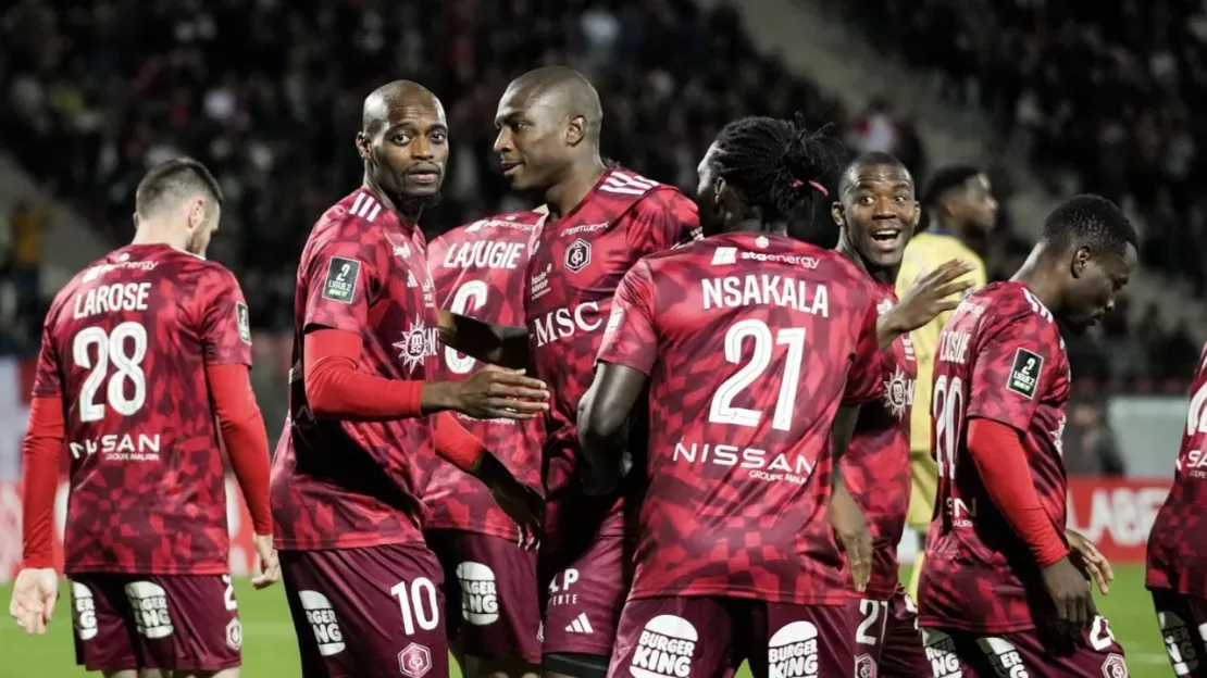 Ligue 2 : le FC Annecy renforce sa place sur le podium !