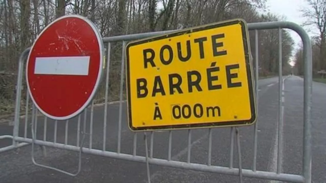 Pays de Savoie: des routes fermées suite aux intempéries.