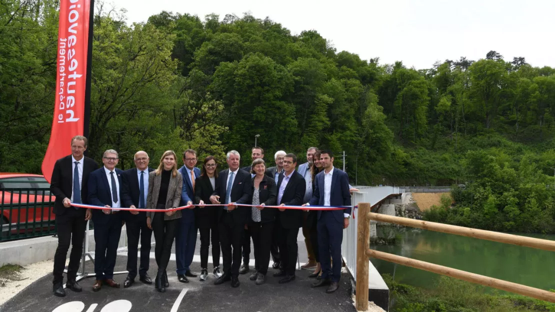 Une passerelle mode doux  entre Seyssel et Motz